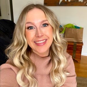 Meet your Posher, Anne-marie